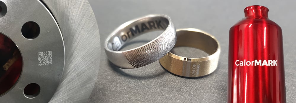 Graveren en markeren van metaal met een fiberlaser of mechanische graveermachine